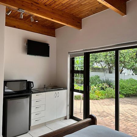 Gigi At The Palm Tree Hotel Plettenberg Bay Luaran gambar
